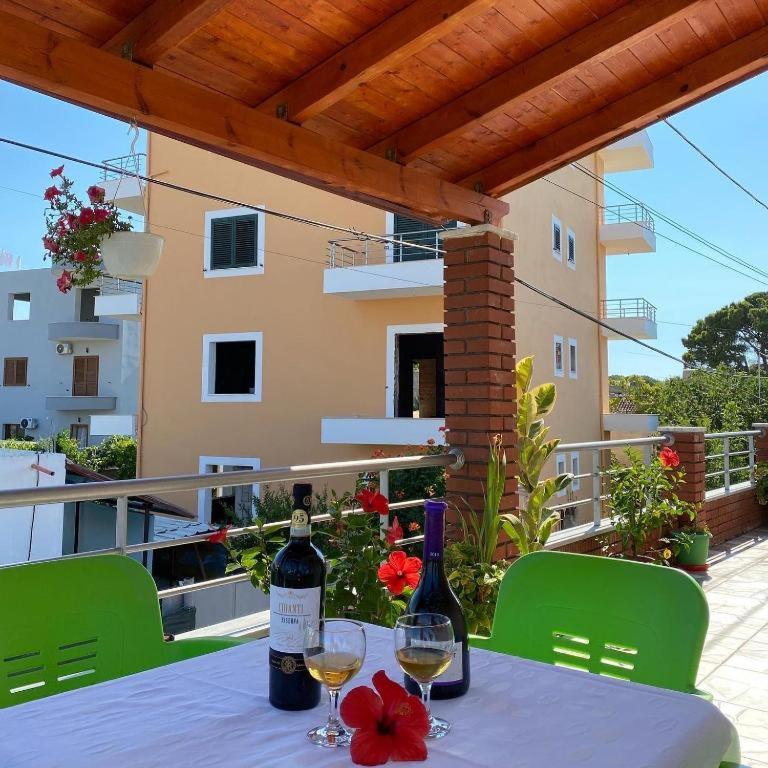 Arlind'S Apartaments Vlorë 外观 照片