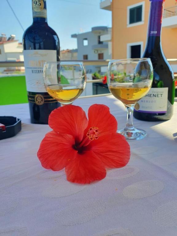 Arlind'S Apartaments Vlorë 外观 照片