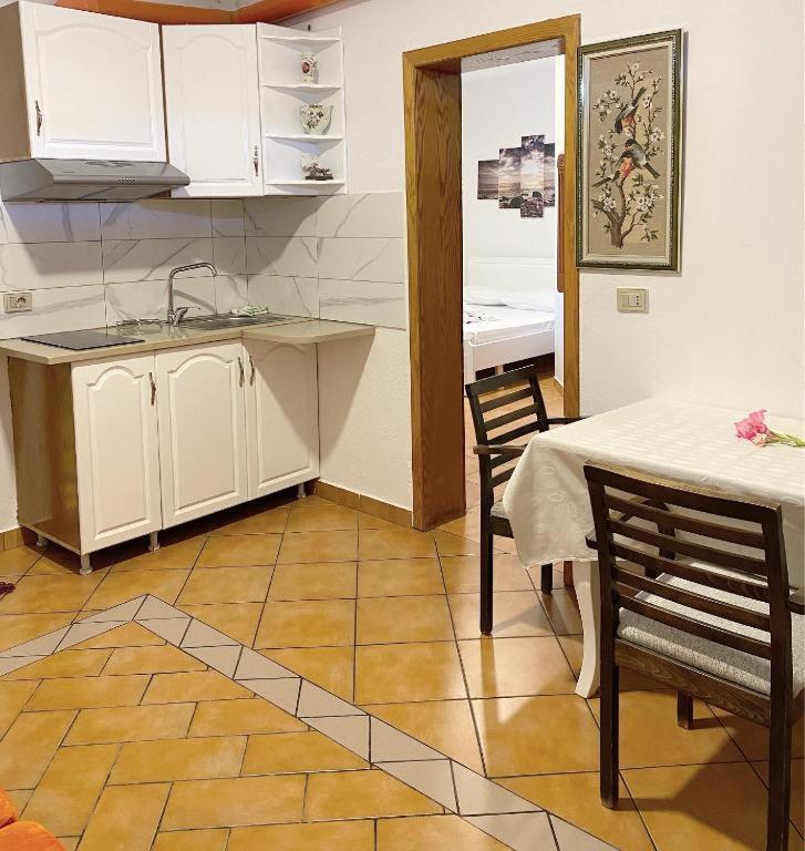 Arlind'S Apartaments Vlorë 外观 照片
